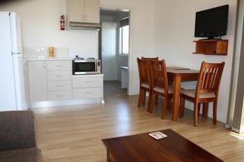 East Devonport Bay View Holiday Village מראה חיצוני תמונה