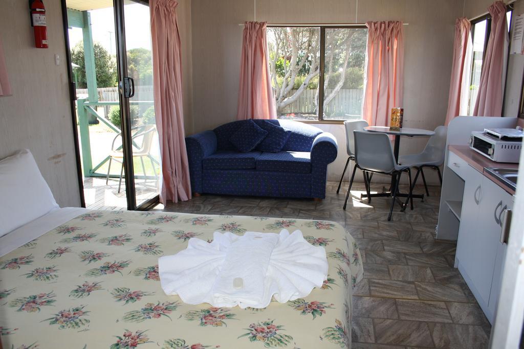 East Devonport Bay View Holiday Village מראה חיצוני תמונה
